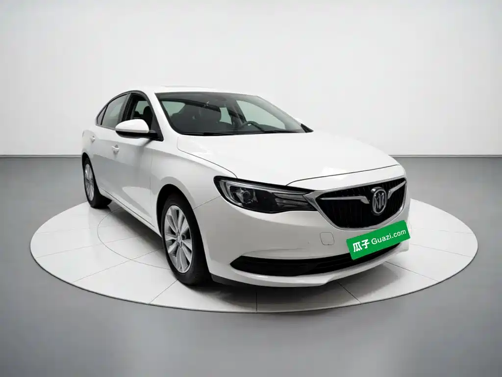 Buick Excelle — миниатюра 3