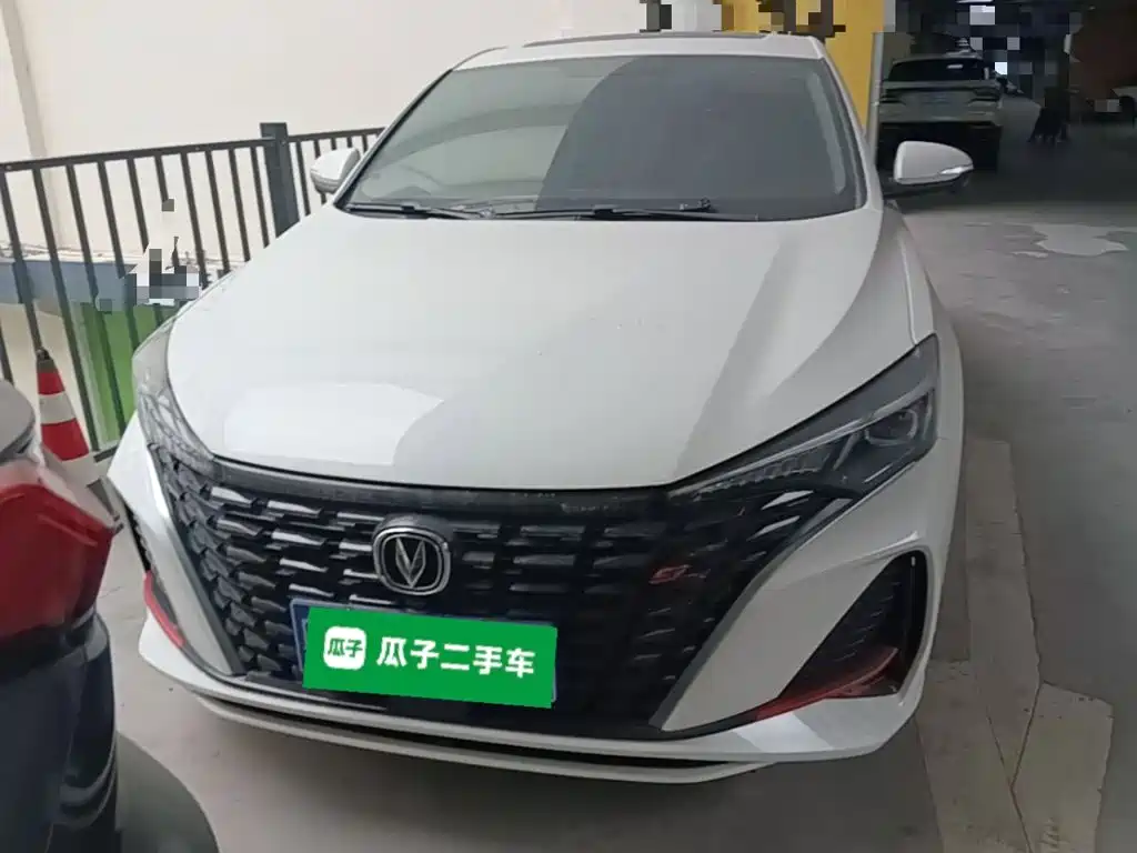 Changan Eado — миниатюра 3
