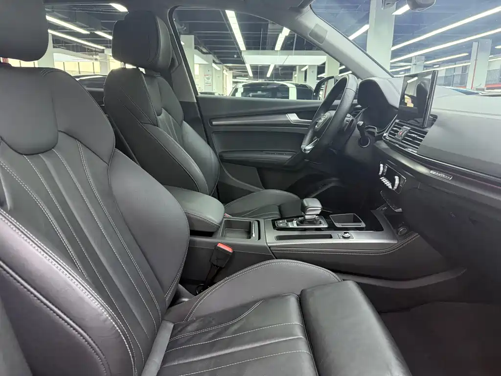 Audi Q5L — миниатюра 20