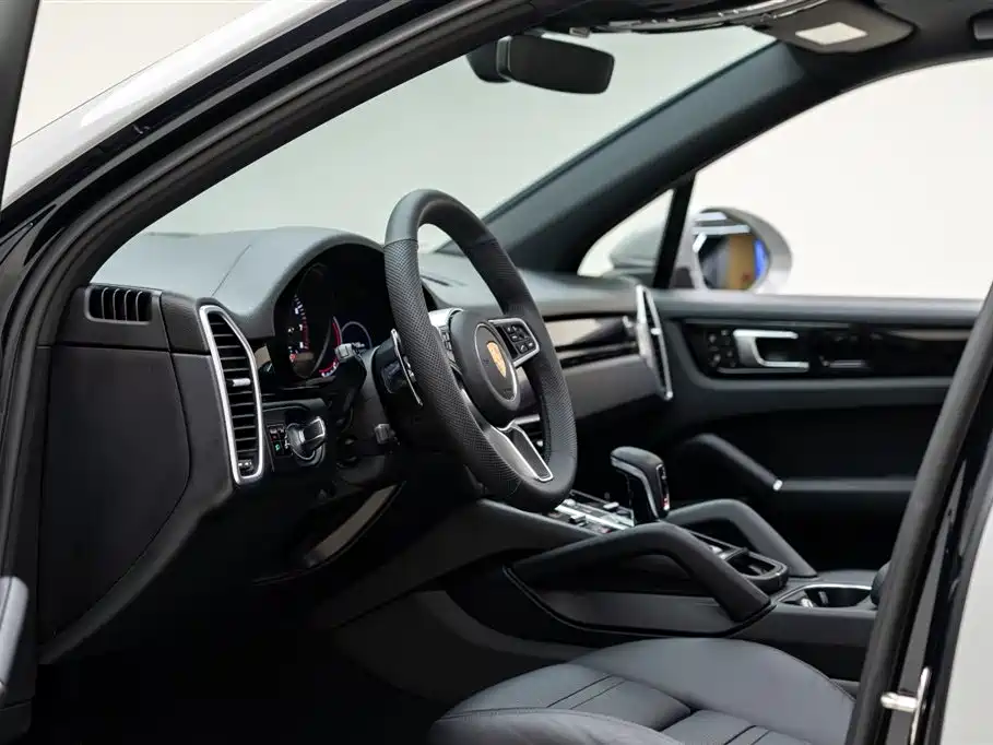 Porsche Cayenne 2019 Cayenne 3.0T