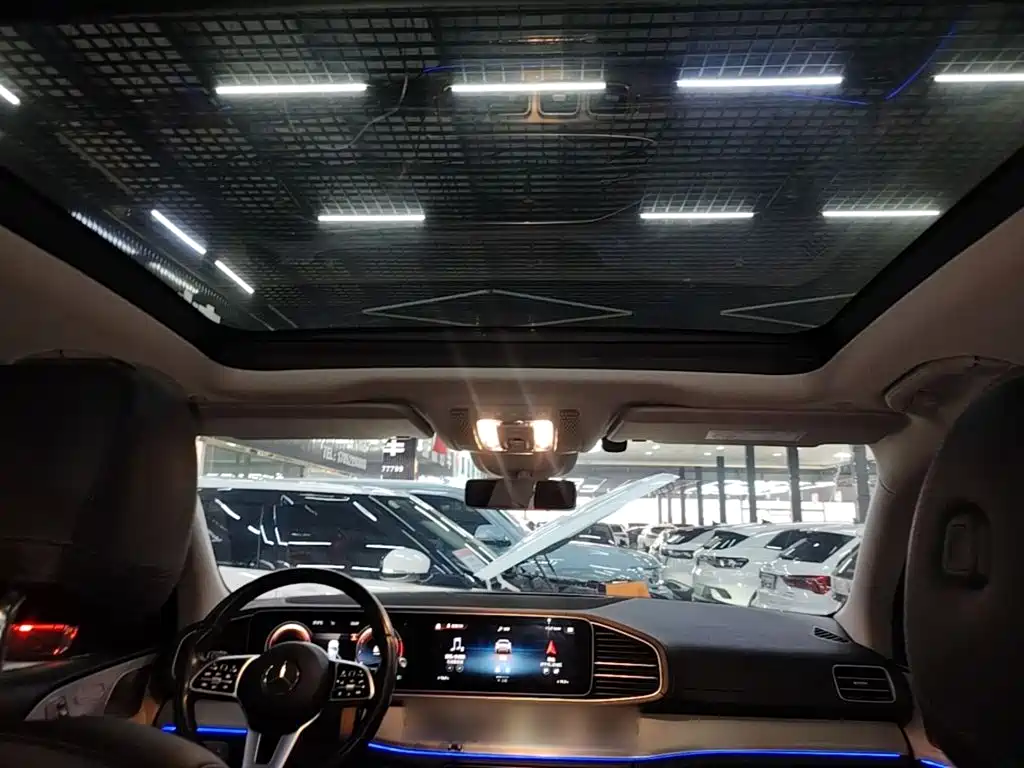 Mercedes-Benz GLE (Import) — миниатюра 18