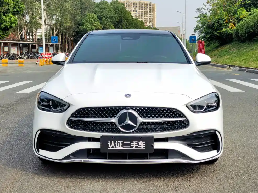 Mercedes-Benz C-Class — миниатюра 2