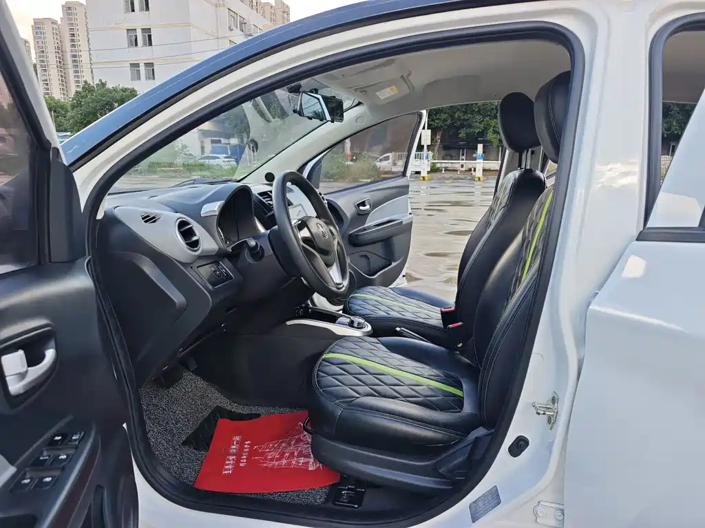 Changan Benben E-Star — миниатюра 12