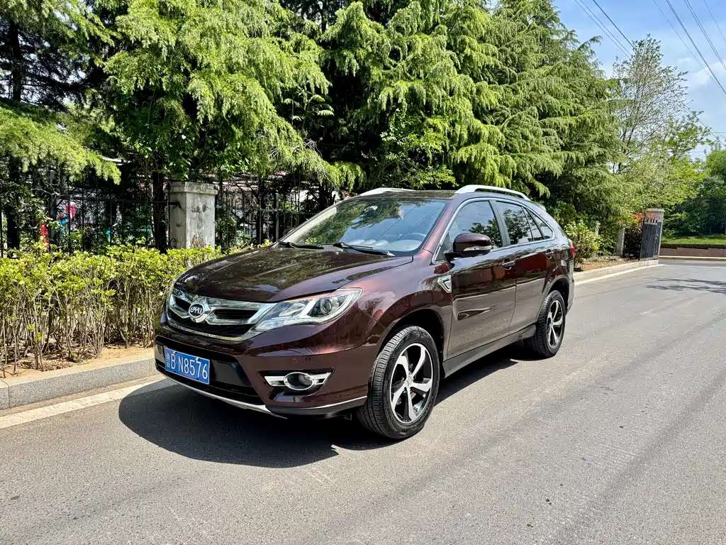 Byd S7 2016