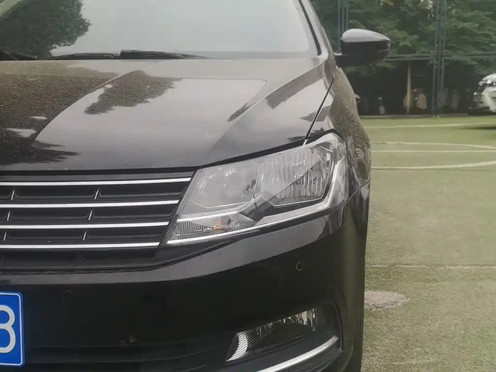 Volkswagen Lavida — миниатюра 5