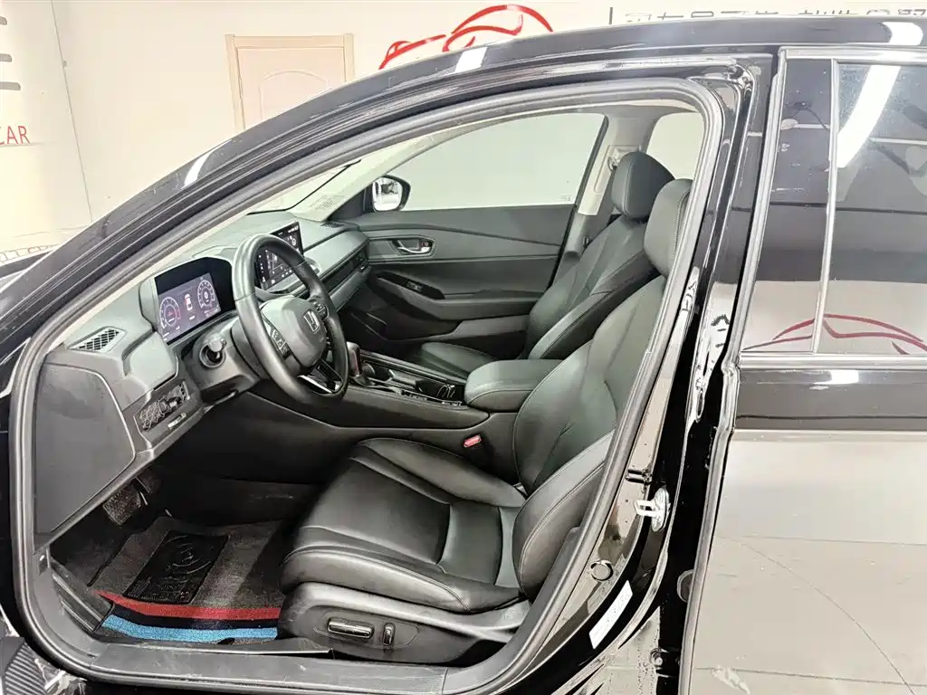 Honda Accord 2024 260TURBO Luxury