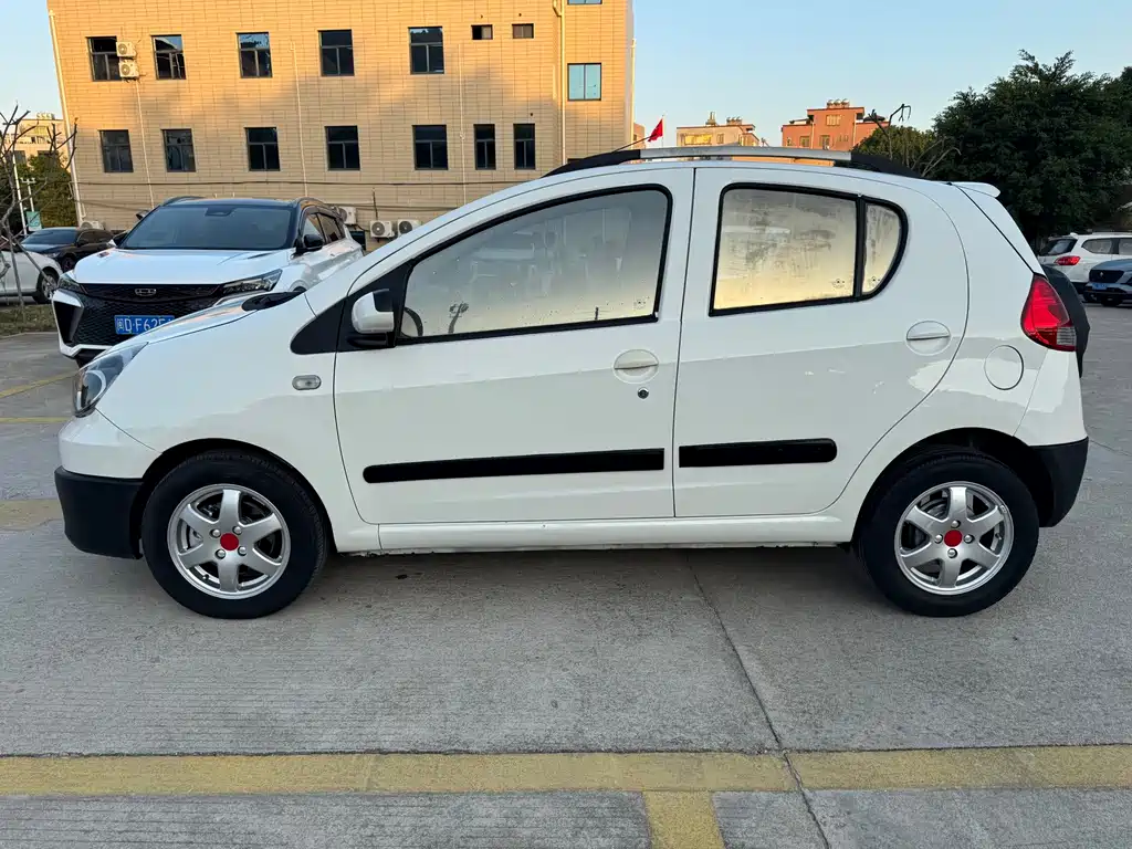 Geely GX2 — миниатюра 4