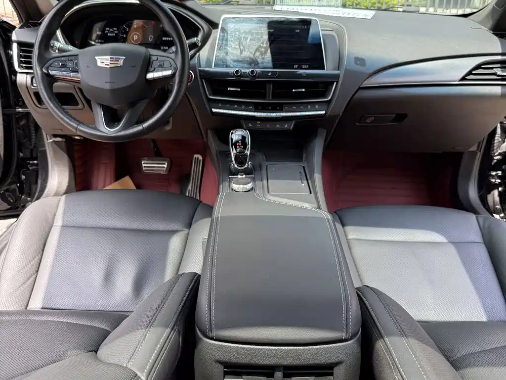 Cadillac CT5 — миниатюра 4