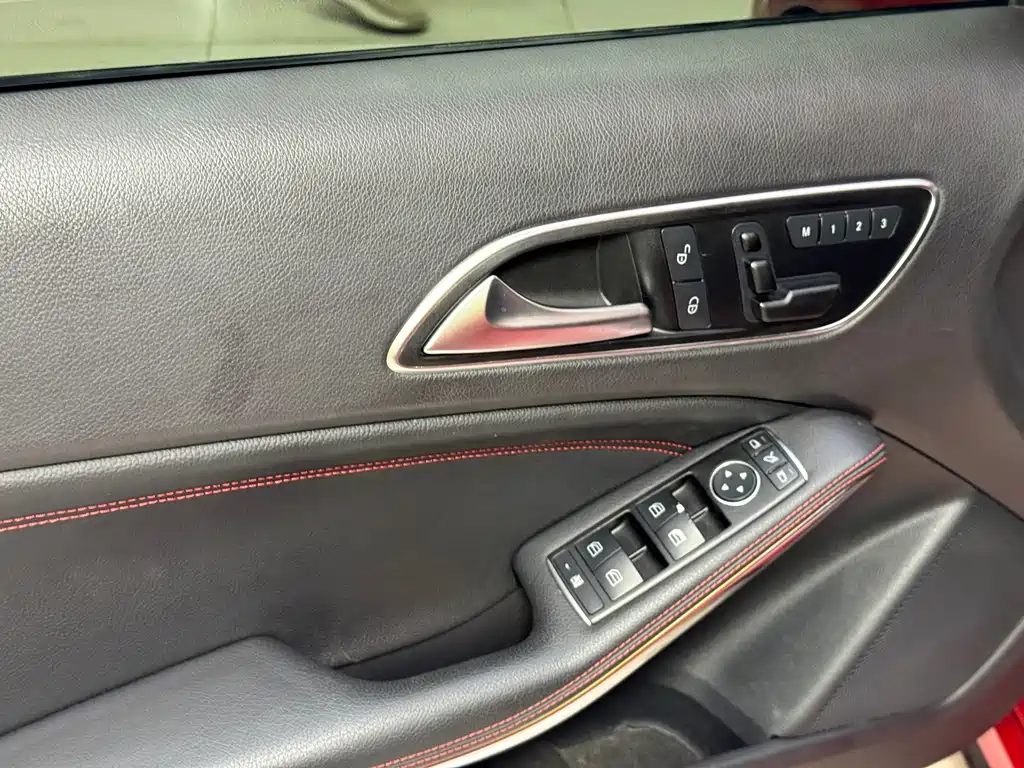 Mercedes-Benz A-Class AMG (Import) — миниатюра 17