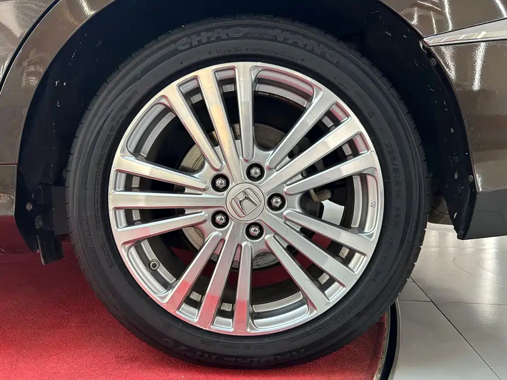 Honda Elysion — миниатюра 41