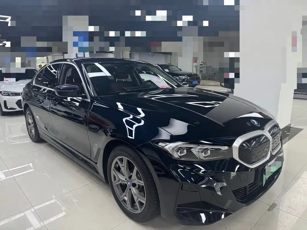 BMW i3 2022 eDrive 35 L