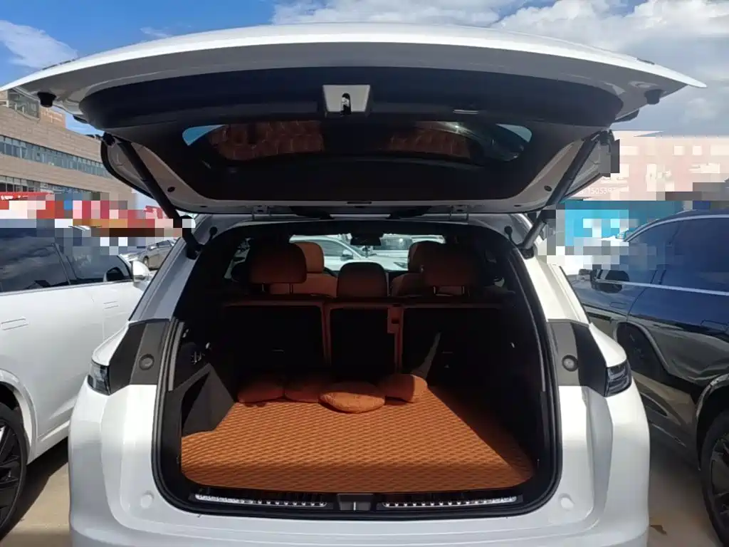 Li Auto Li L7 — миниатюра 19