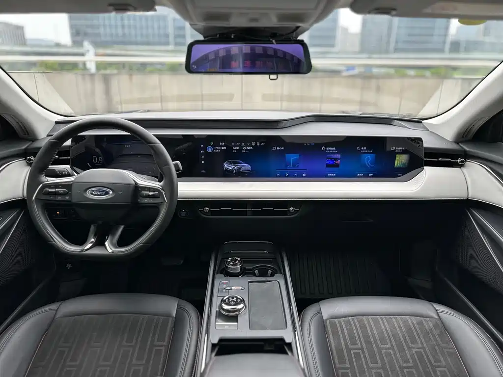 Ford Mondeo — миниатюра 15