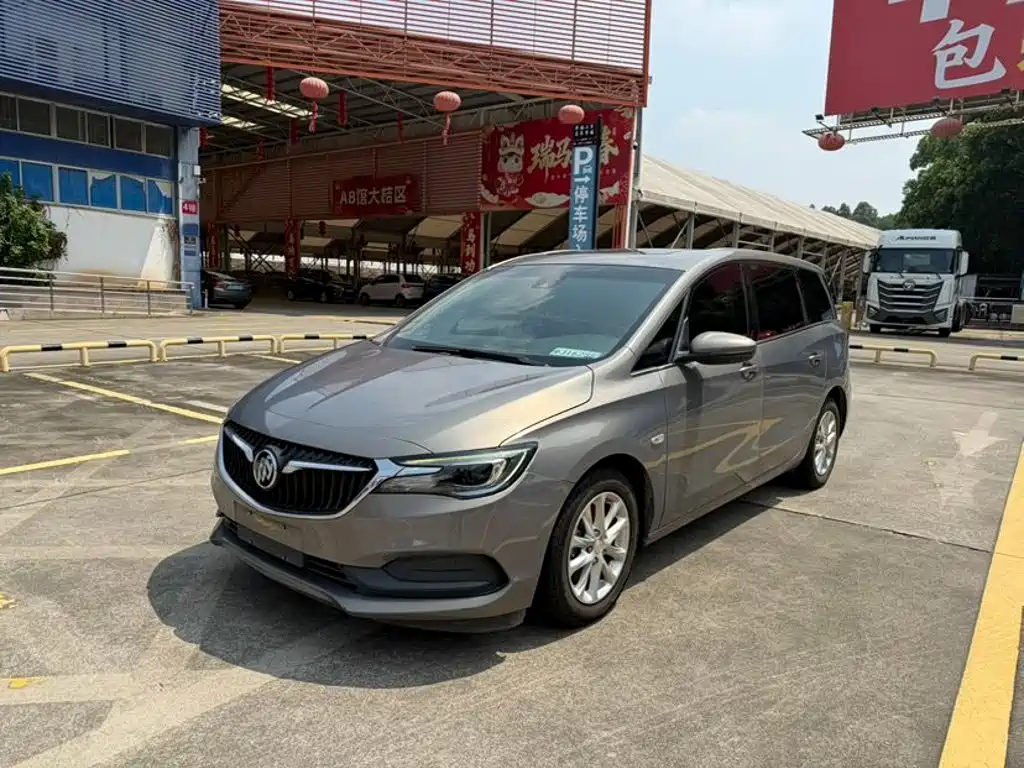 Buick GL6