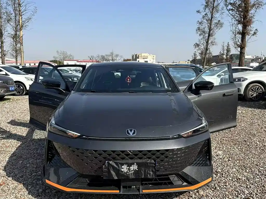 Changan UNI-V — миниатюра 4