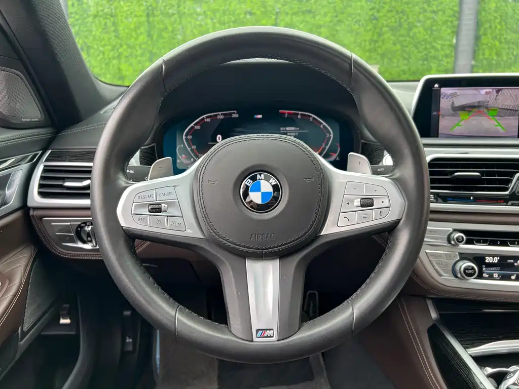BMW 7 Series — миниатюра 20