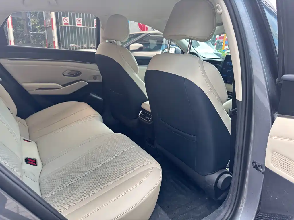 BYD Qin L — миниатюра 6