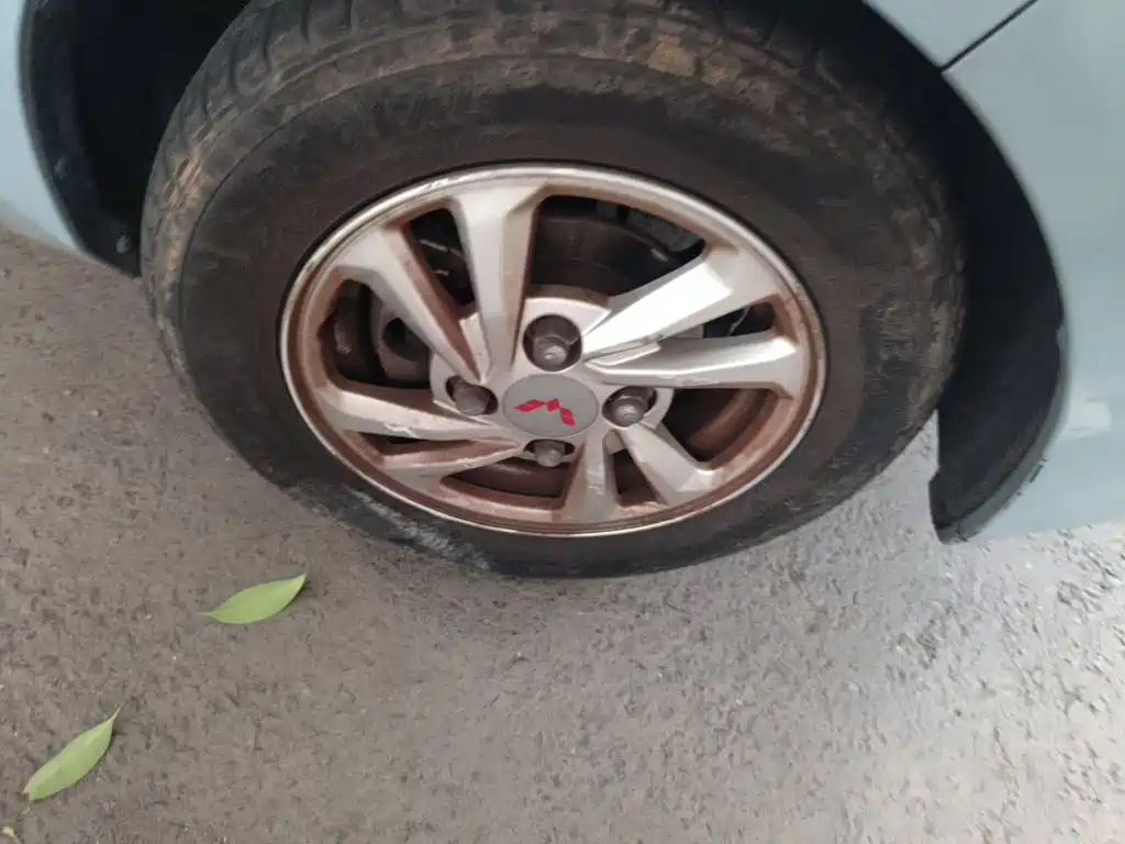 Wuling MINIEV — миниатюра 23