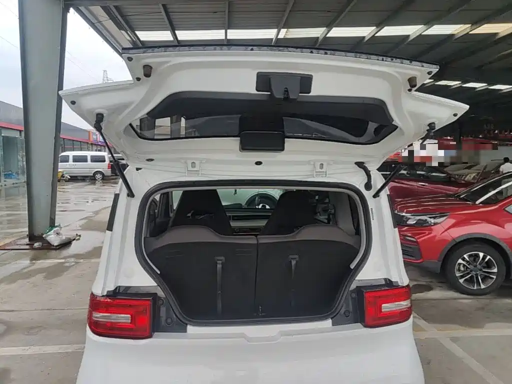 Wuling MINIEV — миниатюра 19