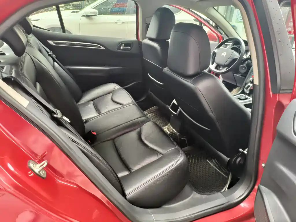 Citroen C4L — миниатюра 11