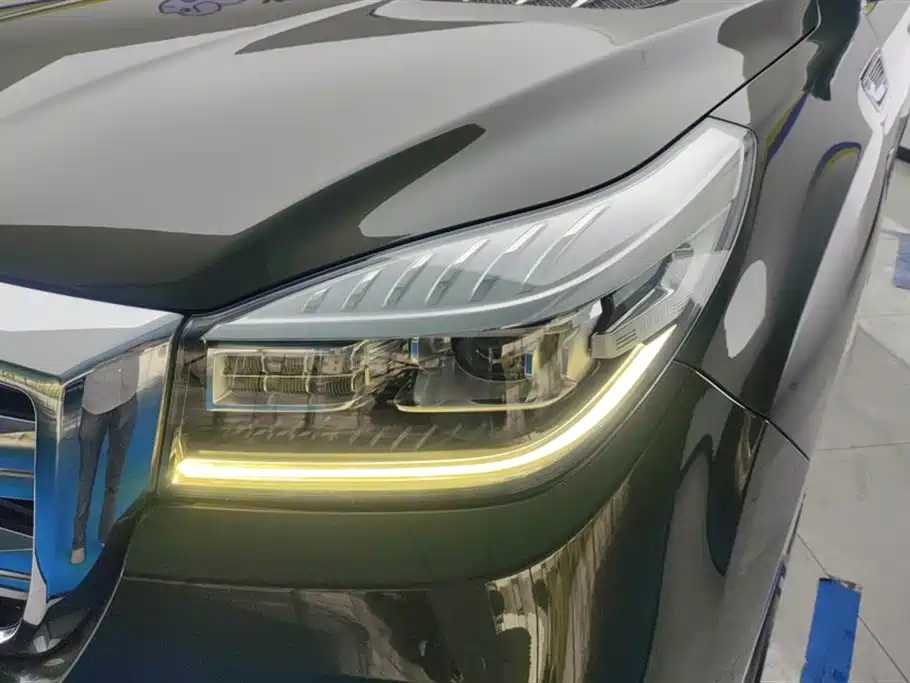 Haval H9 2020 2.0T Premium 5 мест