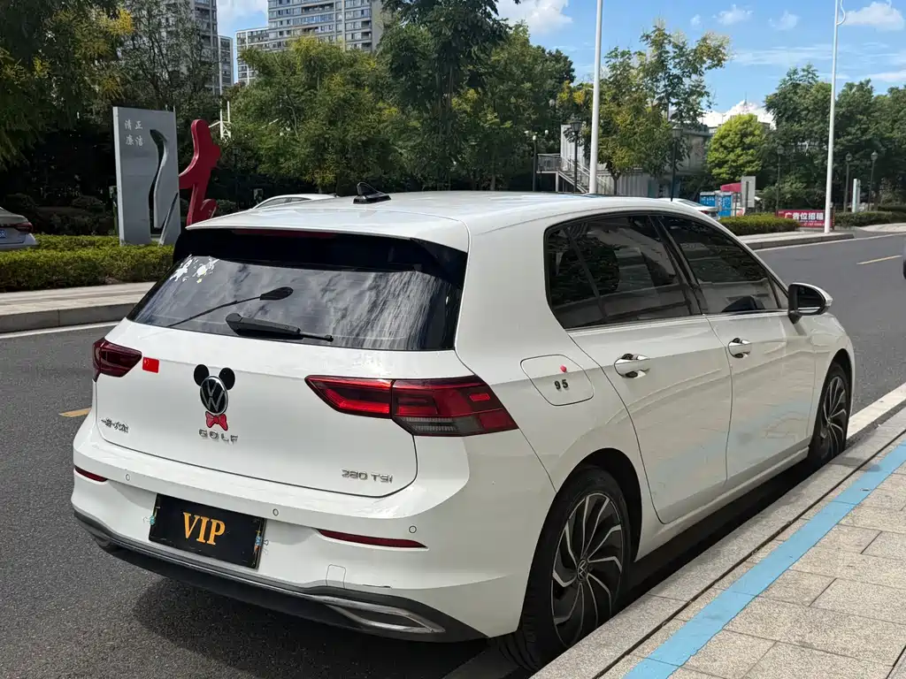 Volkswagen Golf — миниатюра 5