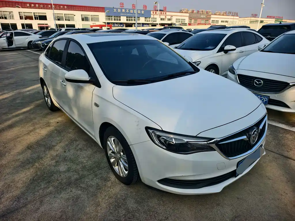 Buick Excelle — миниатюра 3