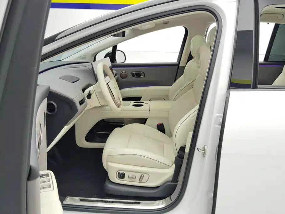 Li Auto Li i8 — миниатюра 9
