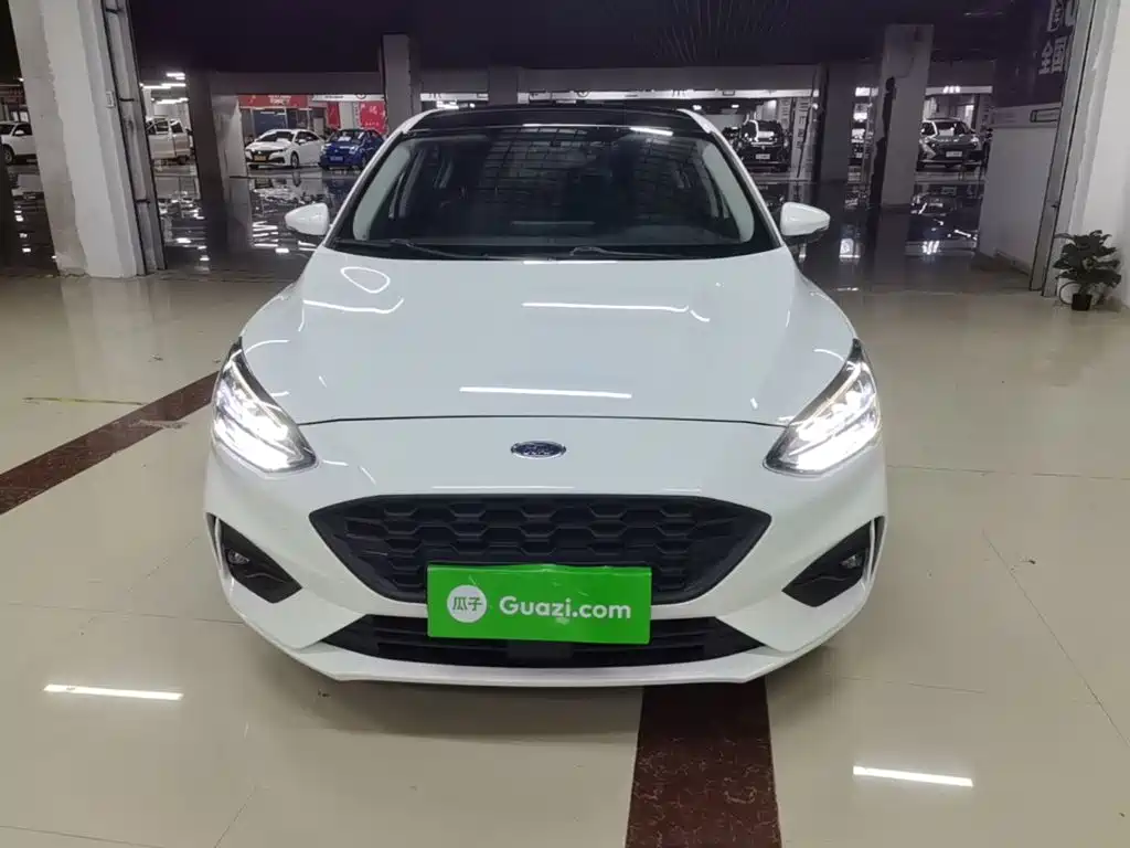 Ford Focus — миниатюра 3