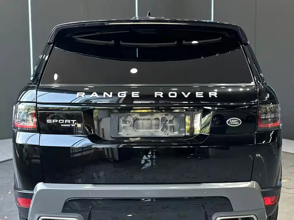Land Rover Sport PHEV — миниатюра 7