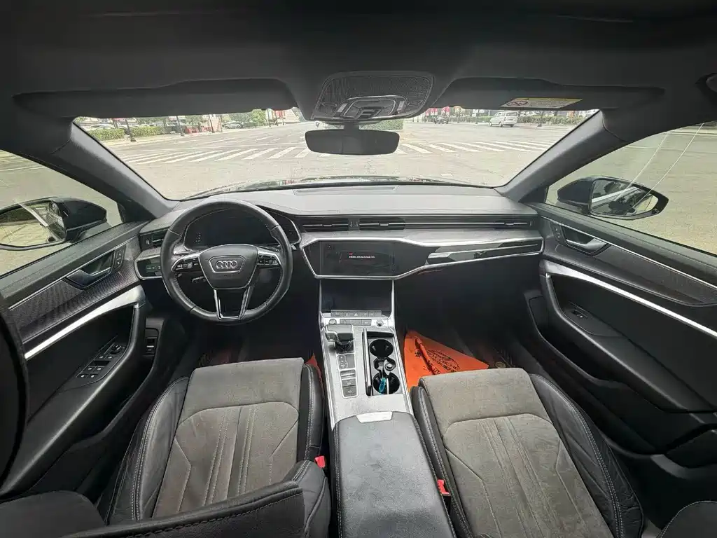 Audi A6L — миниатюра 5