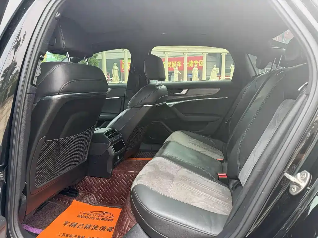 Audi A6L — миниатюра 6