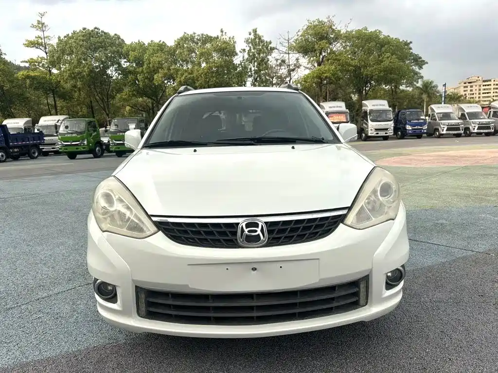 Suzuki Liana A6 — миниатюра 2
