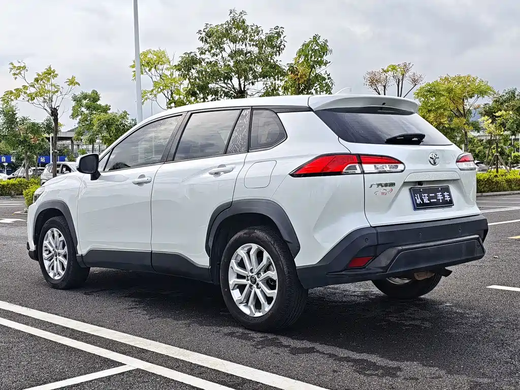 Toyota Frontlander — миниатюра 4