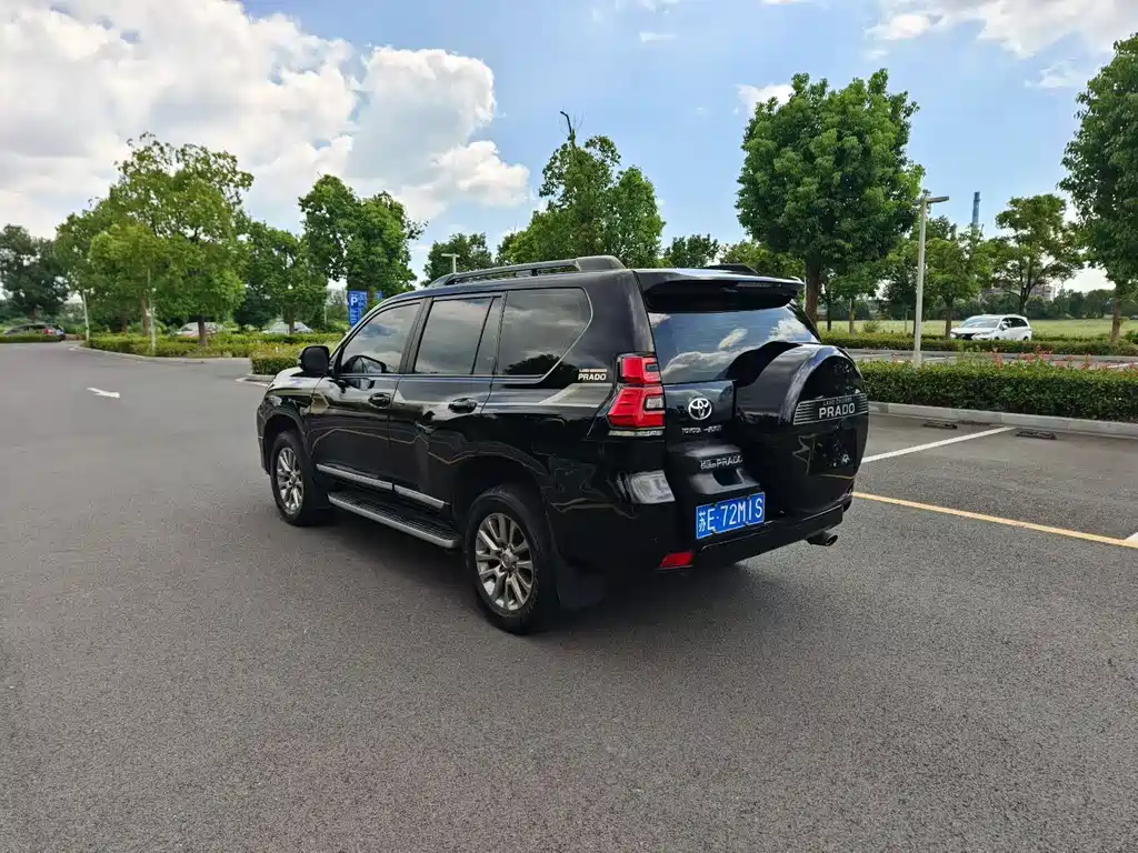 Toyota Prado — миниатюра 6
