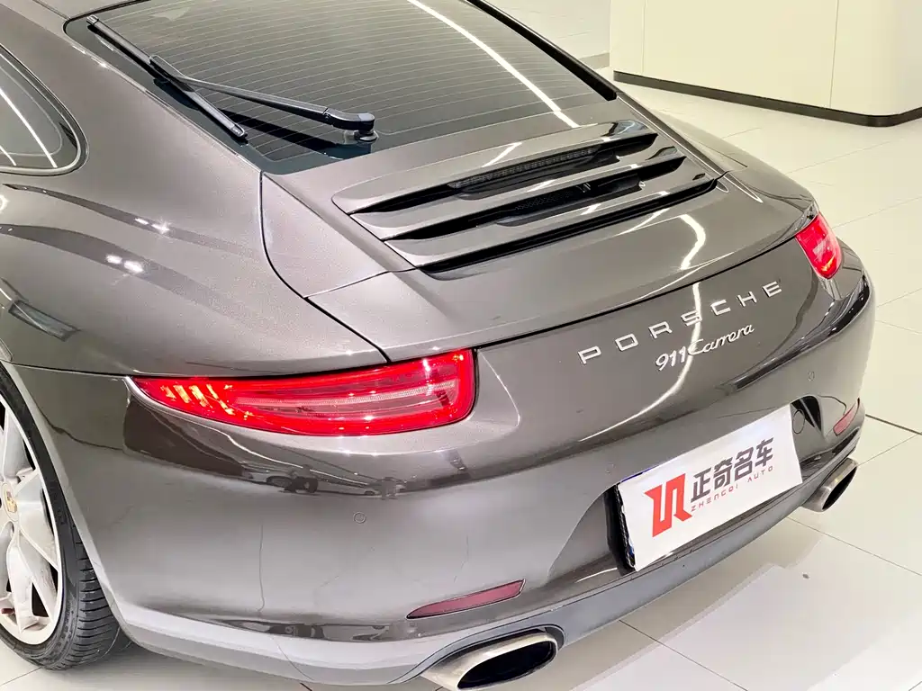 Porsche 911 — миниатюра 8