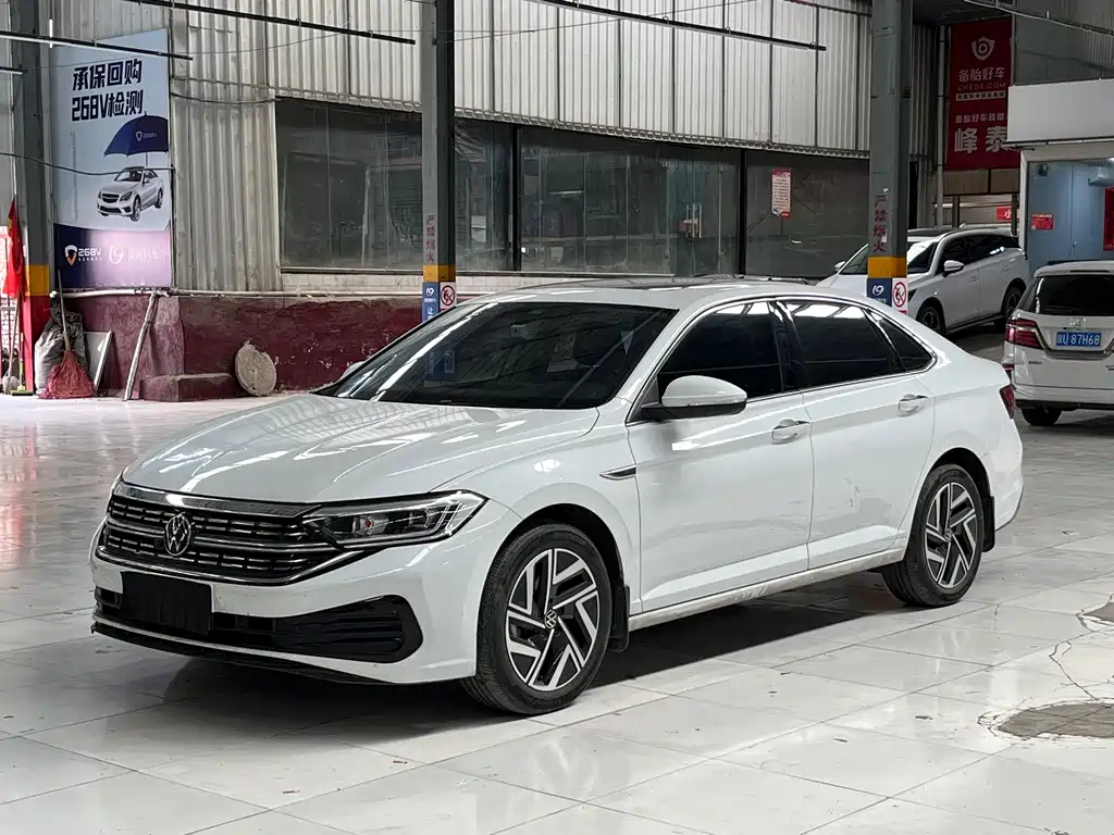 Volkswagen Sagitar 2023