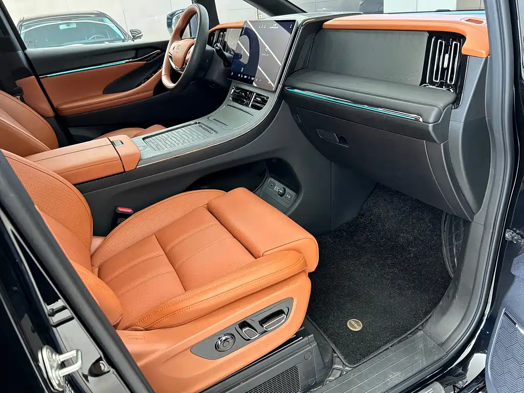 GAC Motor Trumpchi Xiangwang M8 — миниатюра 25