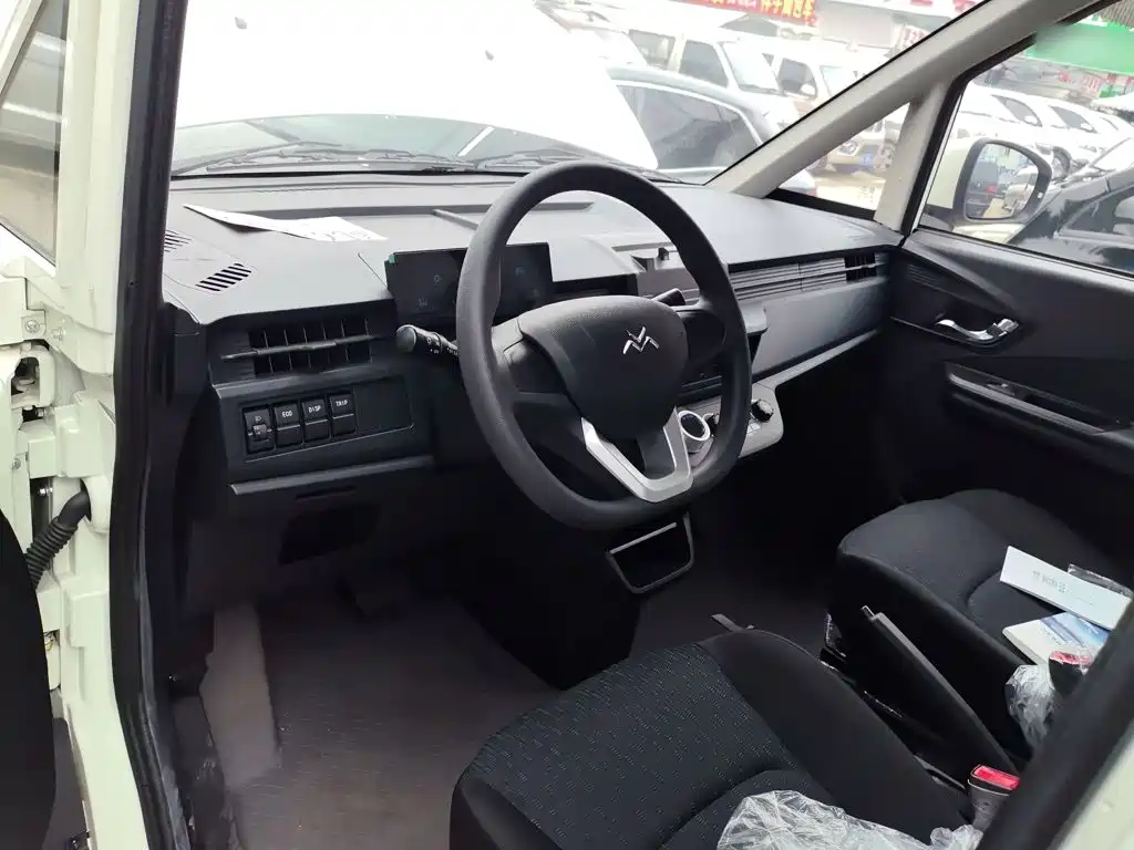 Geely Aoteng — миниатюра 15
