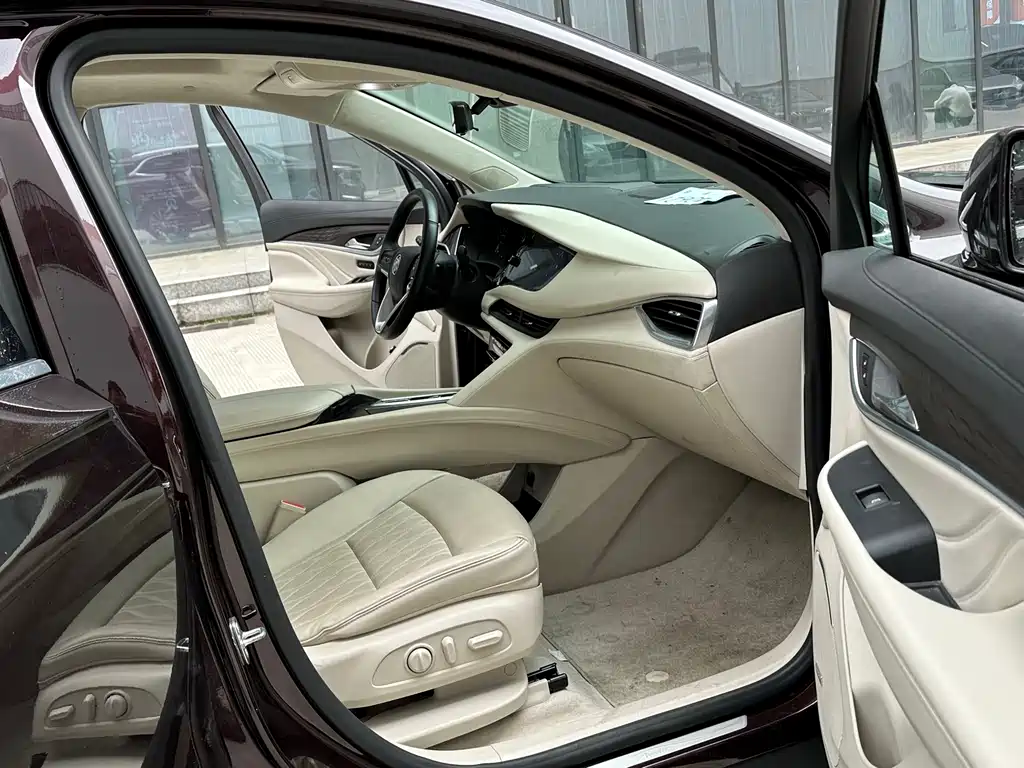 Buick Enclave — фотографии объявления, Фото 14