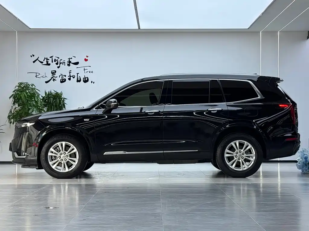 Cadillac XT6 — миниатюра 17