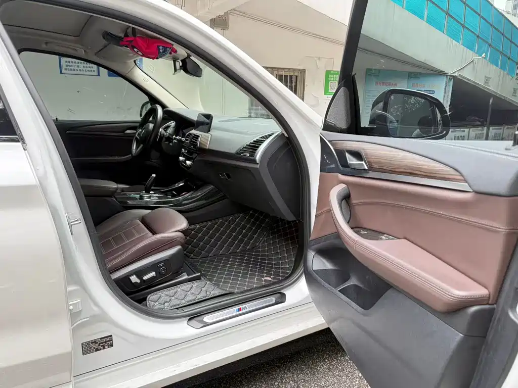 BMW X3 — миниатюра 6