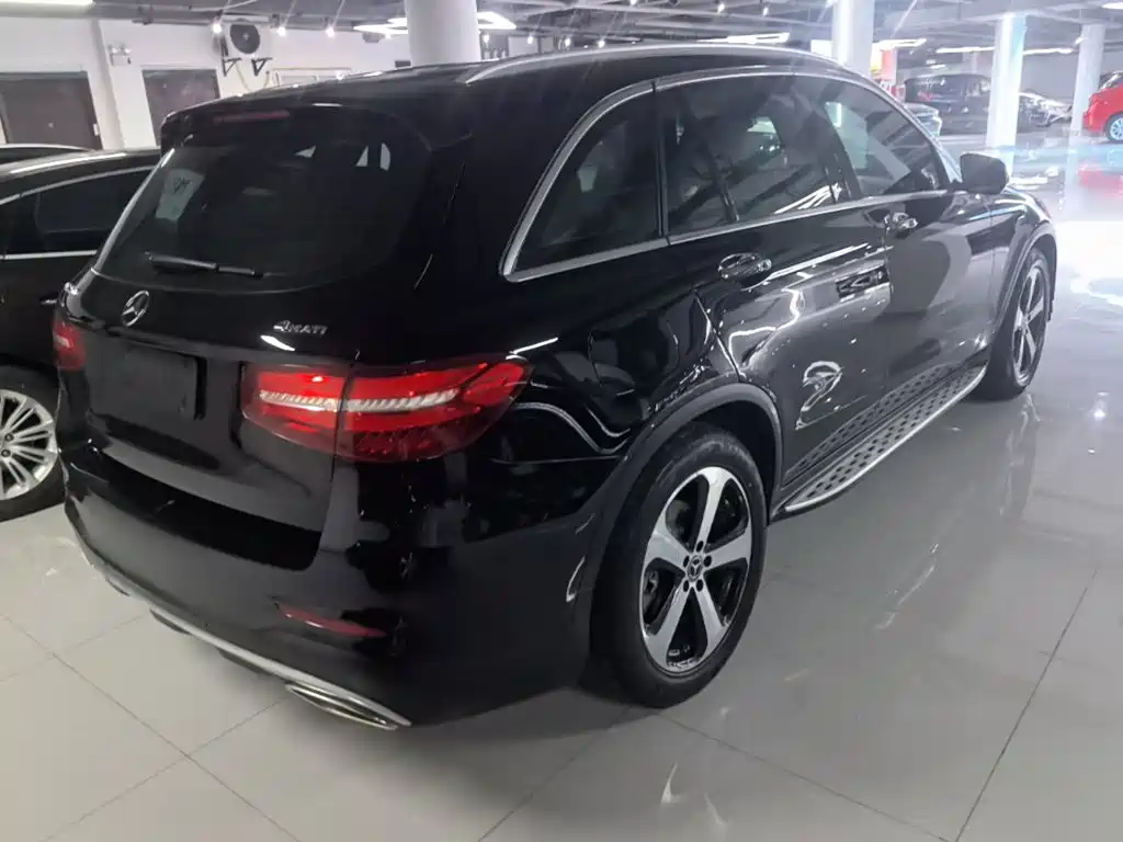 Mercedes-Benz GLC — миниатюра 7