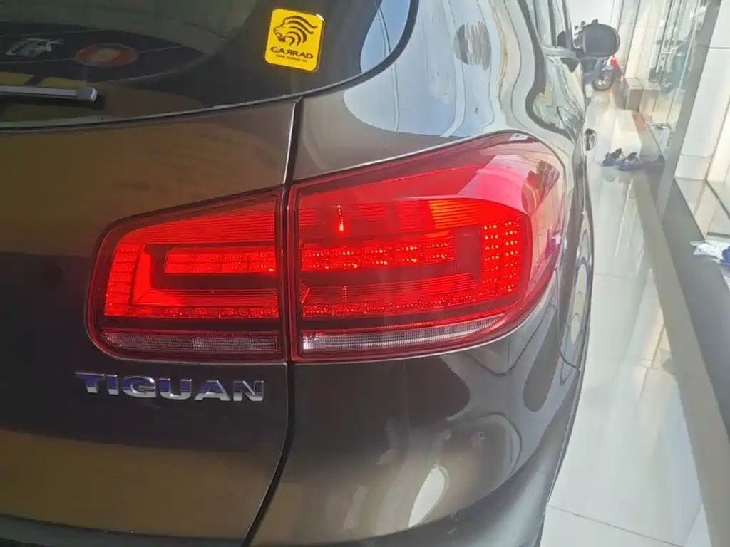 Volkswagen Tiguan — миниатюра 8