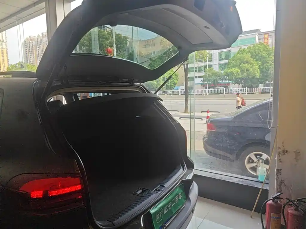 Volkswagen Tiguan — миниатюра 19
