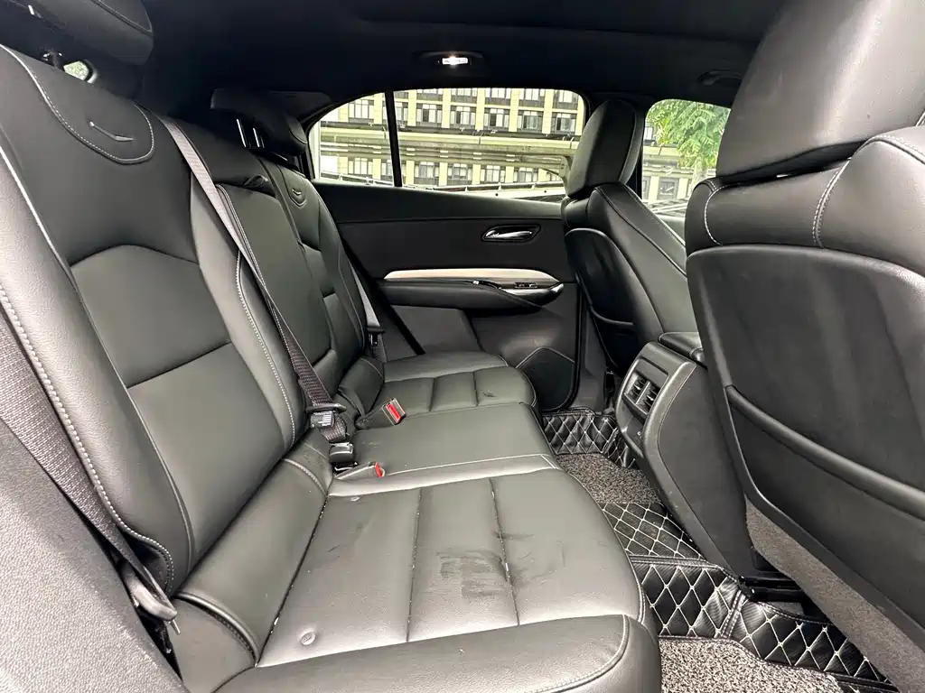 Cadillac XT4 — миниатюра 20