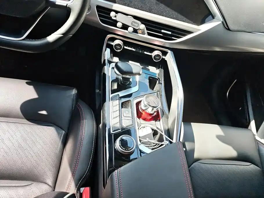 Geely Xingyue S — миниатюра 16
