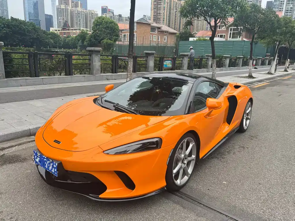 McLaren GT — миниатюра 2