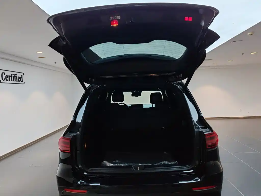 Mercedes-Benz GLB AMG — миниатюра 14