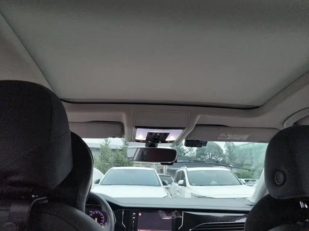 Volkswagen Passat — миниатюра 14
